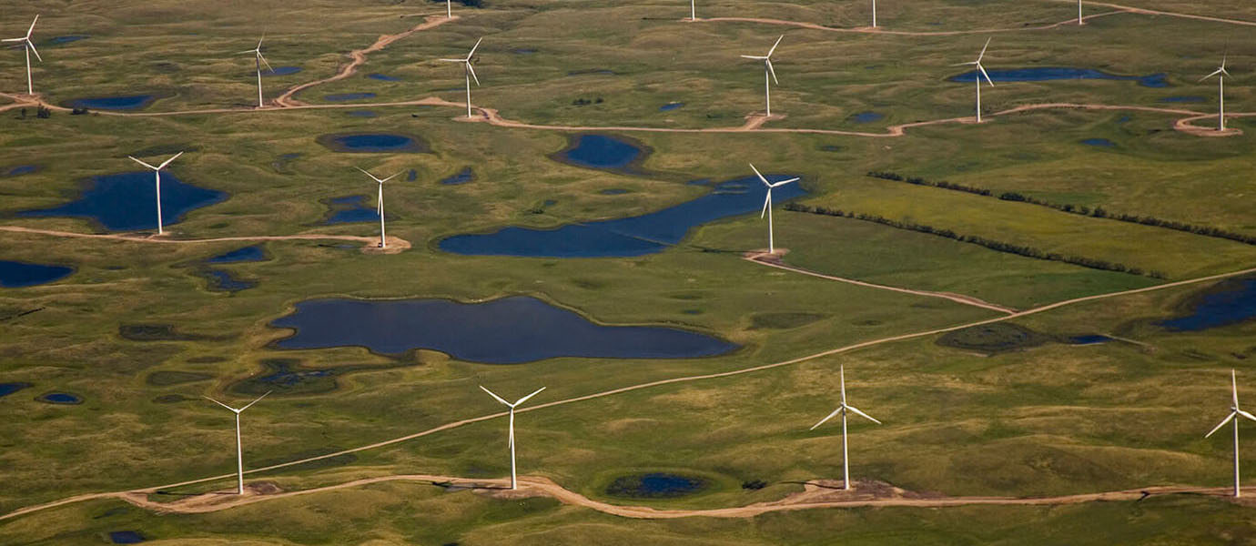 How useful are wind turbines? Wind energy myths in a reality check