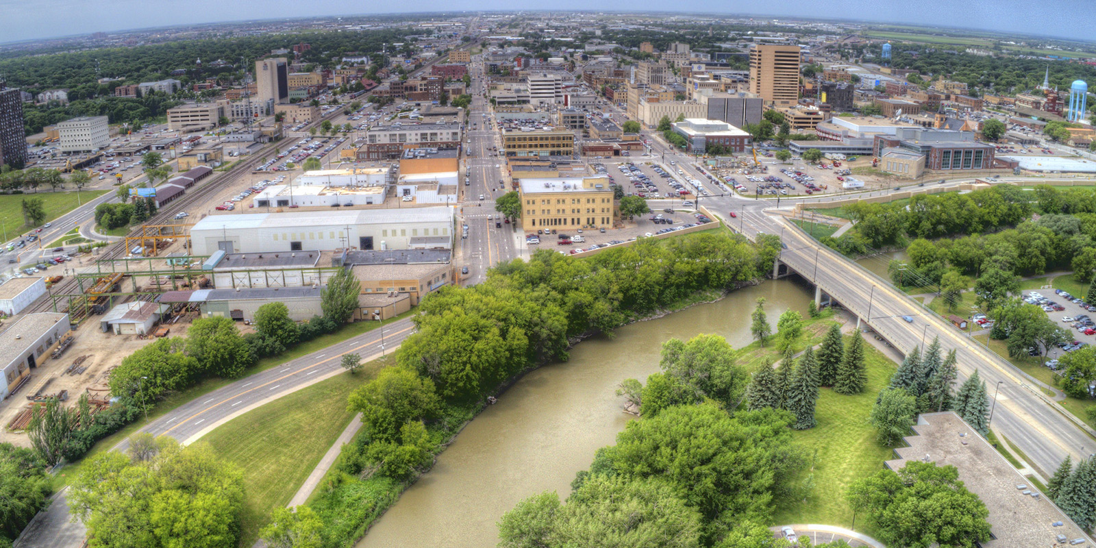 landscapers fargo nd